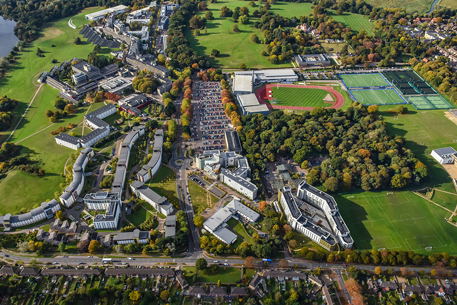 Giới thiệu về Queen’s University Belfast