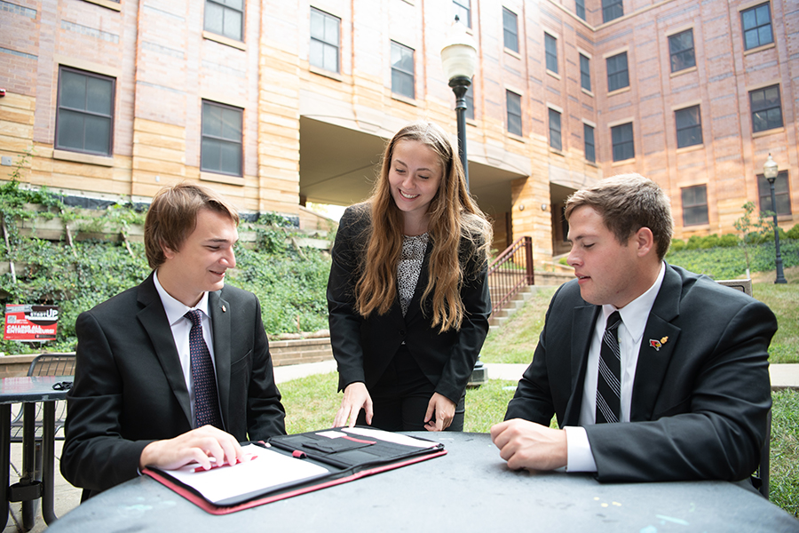 Vì sao nên chọn Illinois State University