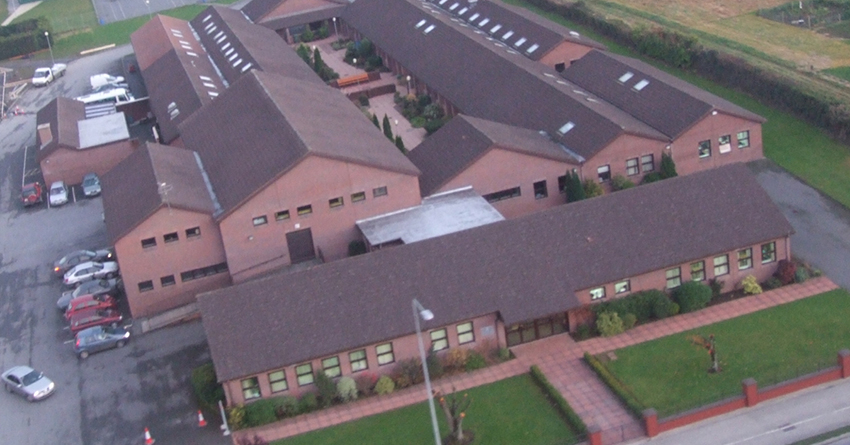 Giới thiệu trường Colaiste Mhuire Johnstown
