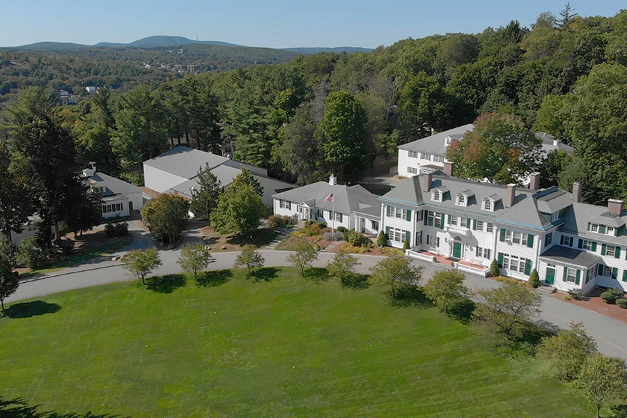 Giới thiệu trường Applewild School