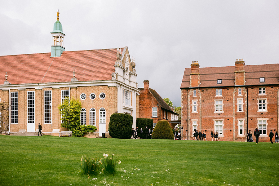 Giới thiệu trường Bishop's Stortford School