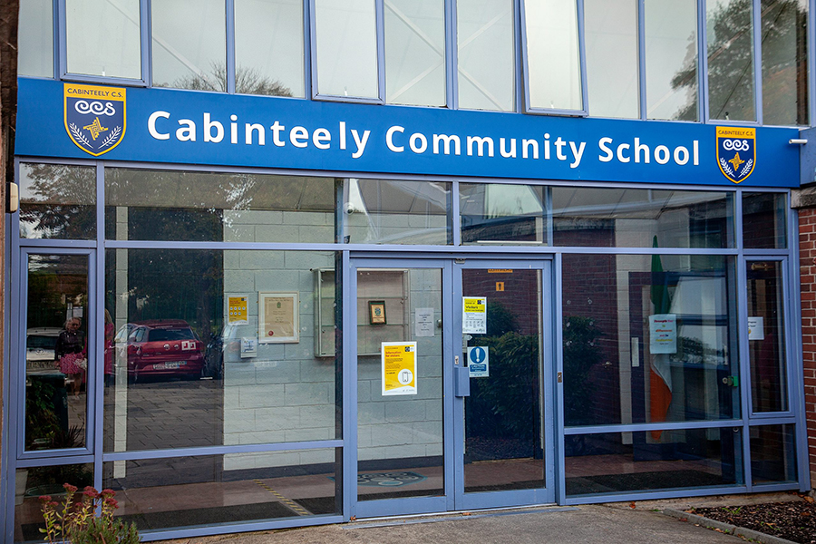 Giới thiệu trường Cabinteely Community School