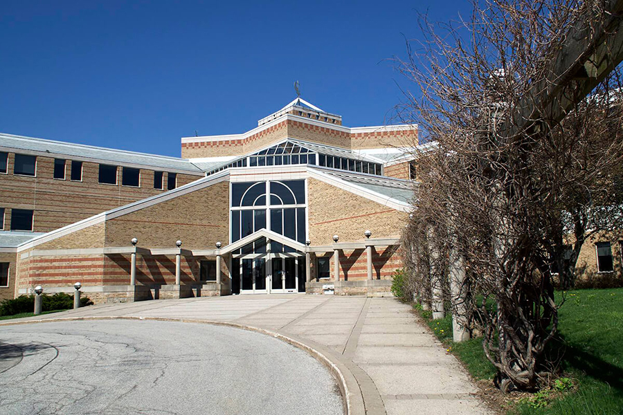Giới thiệu trường Dufferin-Peel Catholic District School Board