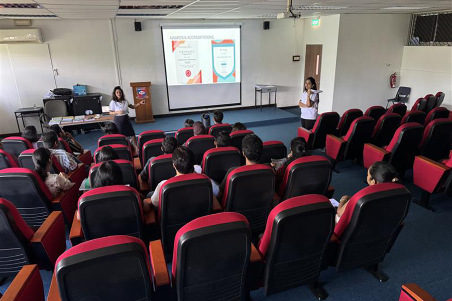 Các chương trình học của Dimensions International College tại Singapore