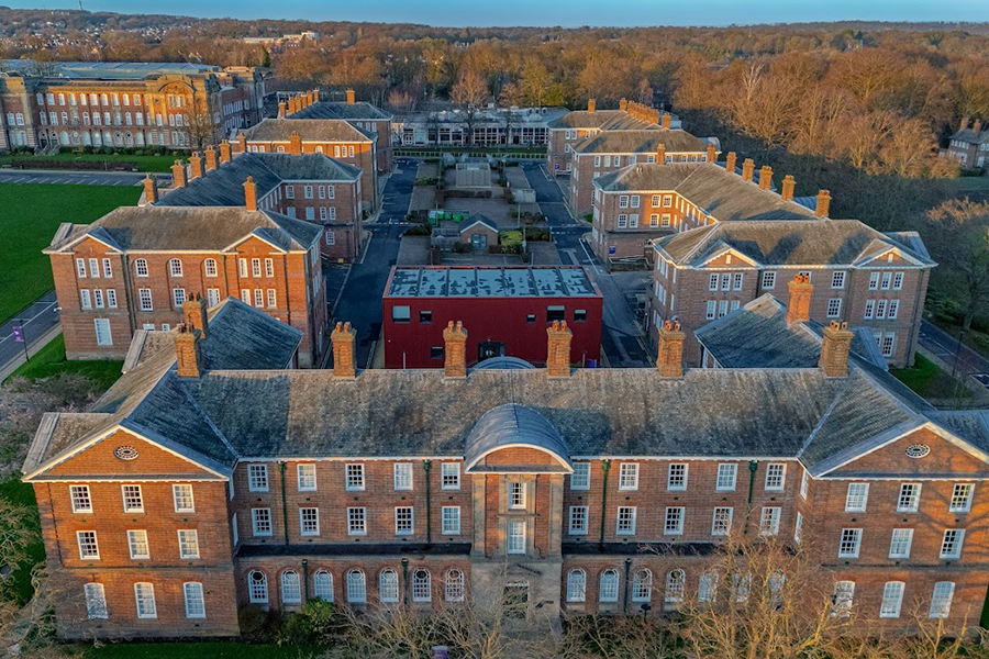 Giới thiệu tổng quan về Leeds Beckett University