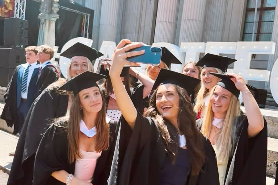 Chương trình học tại Cardiff University