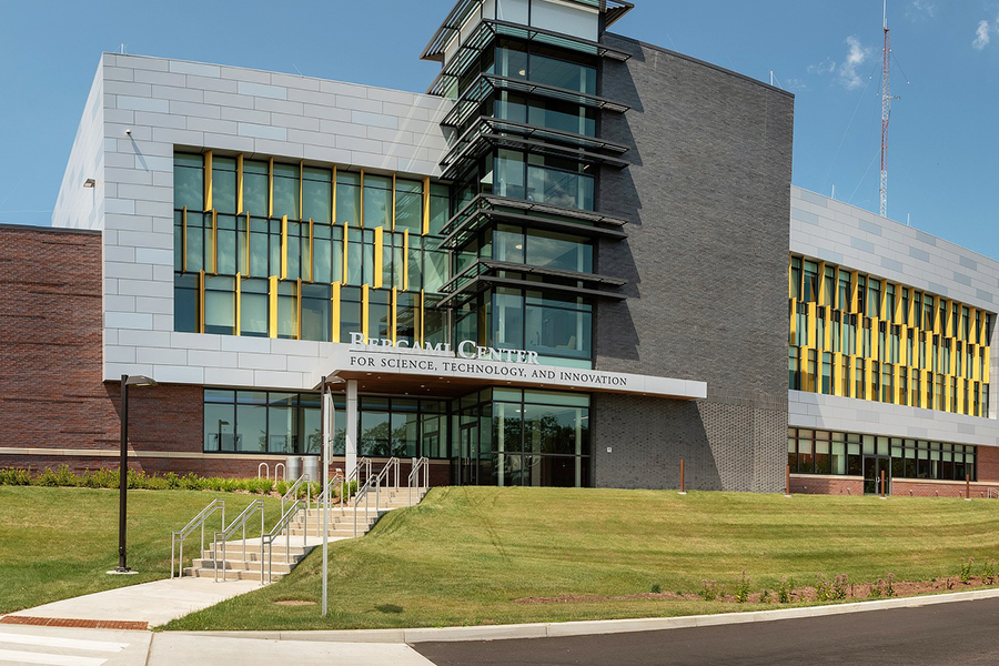Giới thiệu tổng quan về University of New Haven